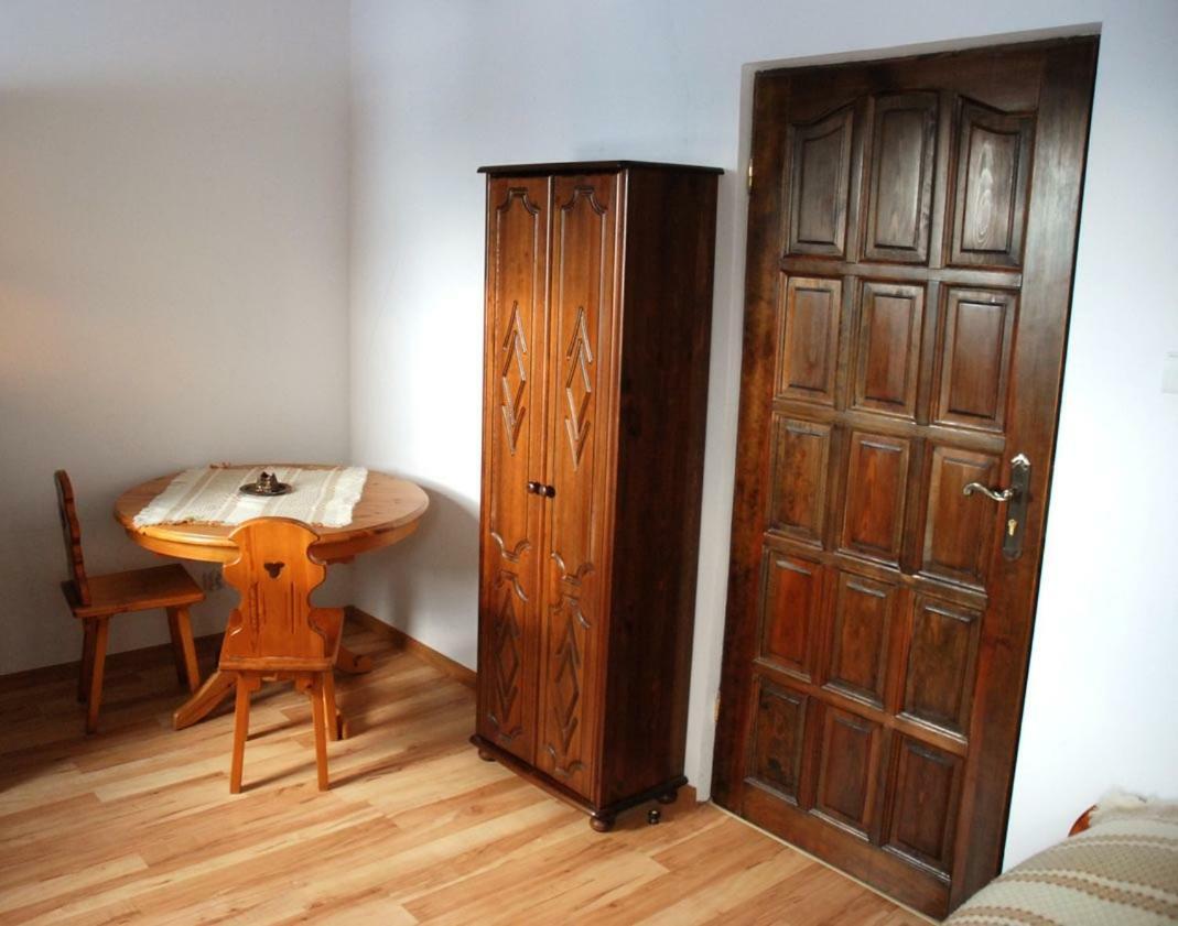Agroturystyka Leszczynowy Dworek Ponikwa  Exterior photo